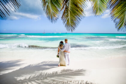 Destination wedding  tout ce que vous devez savoir pour planifier un mariage à l’étranger